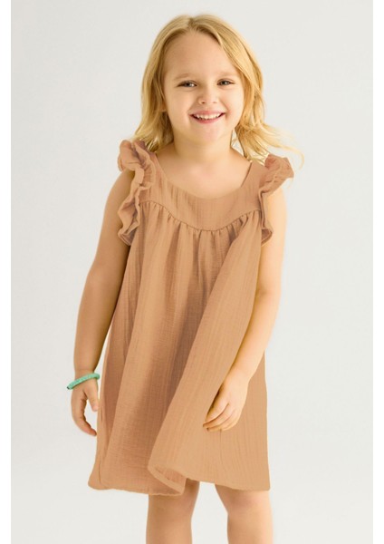Geniş Büzgülü Kare Yaka Camel Renk Kız Çocuk Elbise