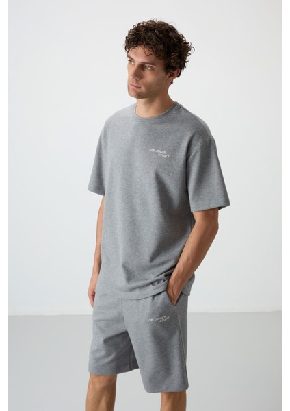 Gri Melanj Pamuklu Kalın Yumuşak Dokulu Oversize Fit Nakışlı Erkek Şort Takım - 85250