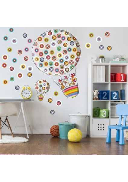 Benekli Uçan Balon Çocuk Odası 100 Parça Duvar Sticker Seti