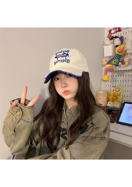 Amerikan Retro Beyzbol Şapkası Kadın Yırtık Mektup Genişlemiş Kenarlı Sivri Şapka (Yurt Dışından) fiyatları