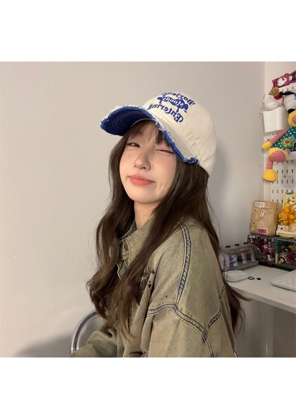Amerikan Retro Beyzbol Şapkası Kadın Yırtık Mektup Genişlemiş Kenarlı Sivri Şapka (Yurt Dışından) modelleri