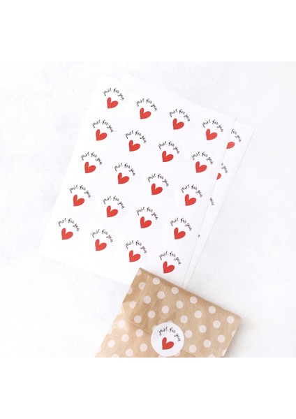 20 Adet Çam ve Kar Desenli Kese Kağıdı 11 x 20 cm ve Just For You Stickerdan Oluşan Set