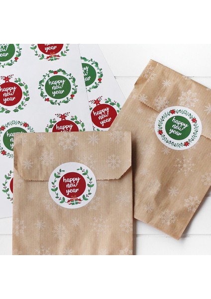 20 Adet Çam ve Kar Desenli Kese Kağıdı 18 x 30 cm ve Happy New Year Stickerdan Oluşan Set fırsatları