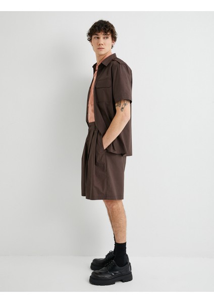 Kumaş Şort Oversize Pileli Düğmeli Cep Detaylı
