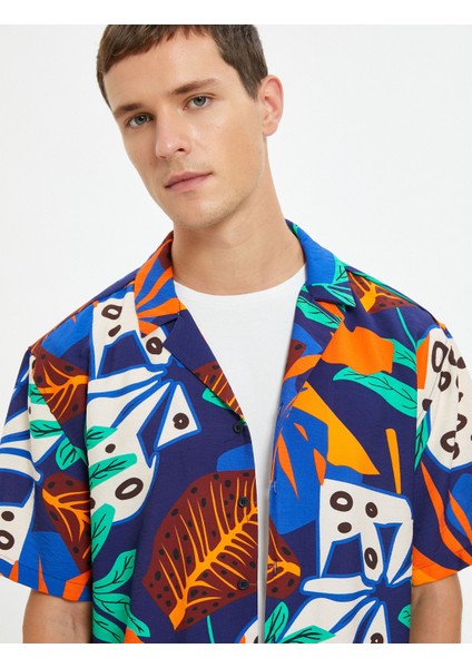 Gömlek Kısa Kollu Devrik Yaka Floral Desenli