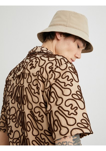 Yazlık Gömlek Kısa Kollu Devrik Yaka Işlemeli fiyatları