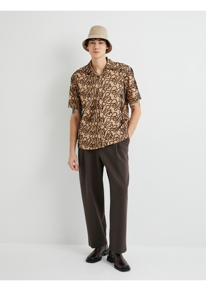 Yazlık Gömlek Kısa Kollu Devrik Yaka Işlemeli modelleri