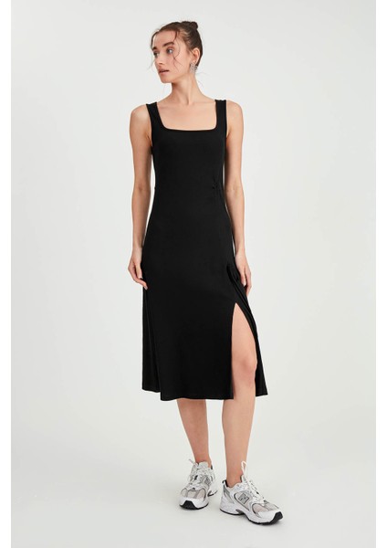 Kalın Askılı Önü Büzgülü Yırtmaçlı Örme Elbise fırsatları