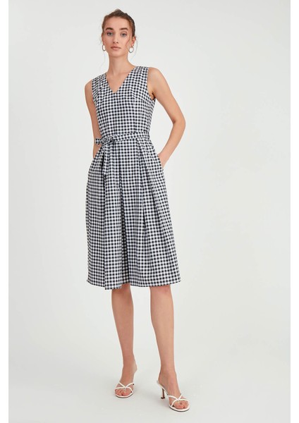 Pötikare Desen Beli Kuşaklı Elbise modelleri