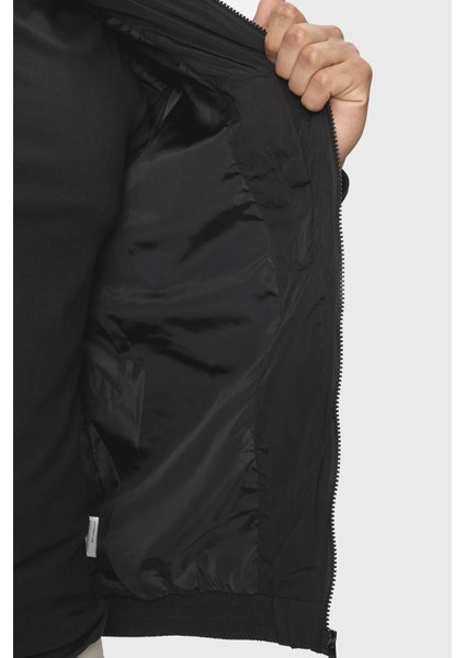 Logolu Ayarlanabilir Kapüşonlu Mont J30J325596BEH Erkek Mont J30J325596 Beh modelleri