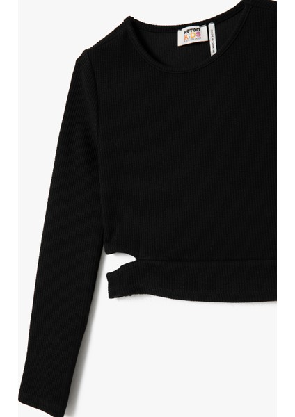 Uzun Kollu Bluz Pencere Detaylı Bisiklet Yaka Kaşkorse indirimleri