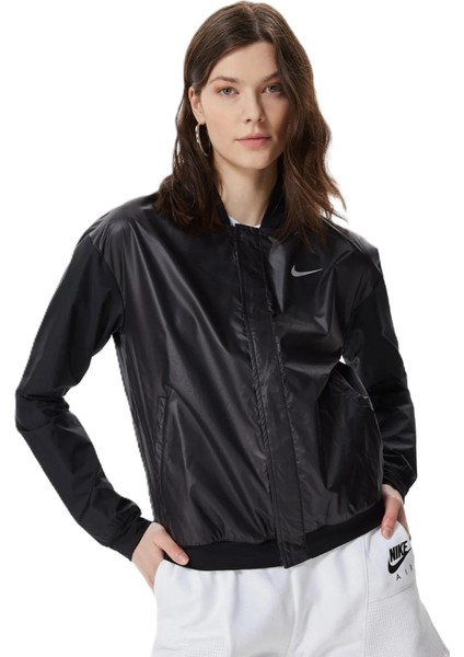 Swoosh Run Jacket Kadın Koşu Ceketi Siyah