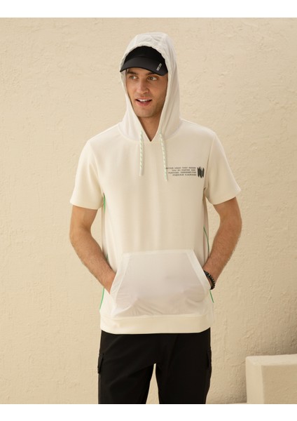 Erkek Ekru Regular Fit Sweatshirt 50282265-VR019 modelleri