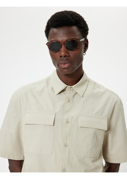 Kısa Kollu Gömlek Cep Detaylı Düğmeli Klasik Yaka