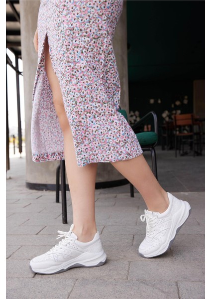 Kadın Beyaz Hakiki Deri Spor Sneaker modelleri