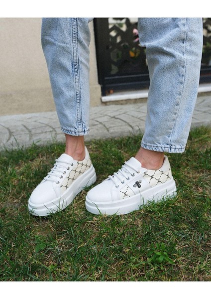 Kadın Hakiki Deri Aksesuar Detaylı Sneaker fırsatları