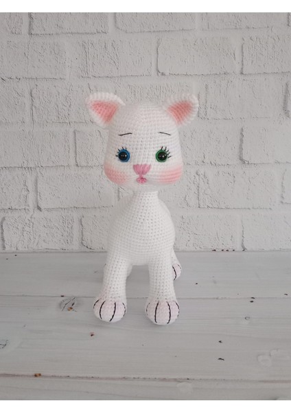 Tatlı Pisicik Amigurumi Organik Oyuncak