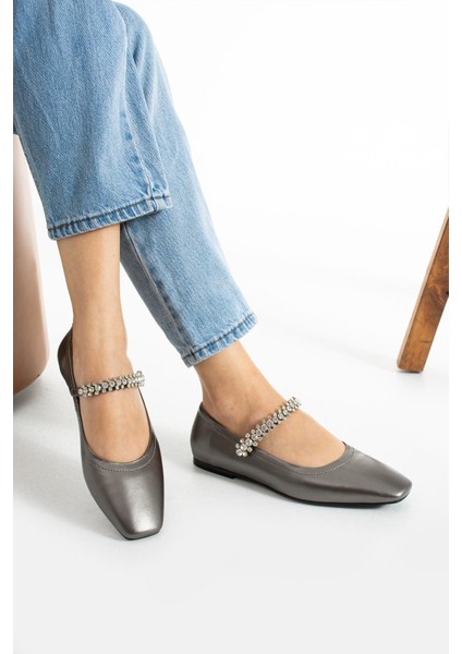 Kadın Hakiki Deri Babet Antrasit modelleri