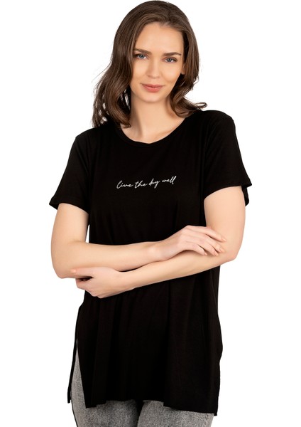 27082 Kadın Premium Yumuşak Esnek Kumaş Vorteks Viskon Likralı Önü Yazılı Bisiklet Yaka Kısa Kollu T-Shirt indirimleri