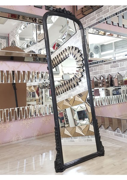 Matmazel Black Model Siyah Renk Dekoratif Ayaklı Boy Aynası