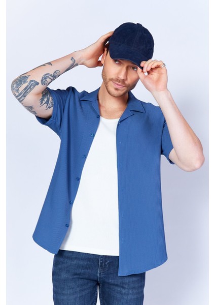 Indigo Ottoman Dokulu Esnek Apaş Yaka Kısa Kol Erkek Gömlek | EE100117839-7839