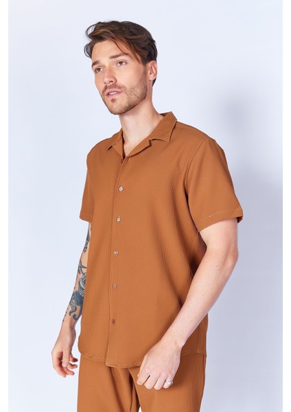 Kahve Ottoman Dokulu Esnek Apaş Yaka Kısa Kol Erkek Gömlek | EE100117839-7839 fiyatları