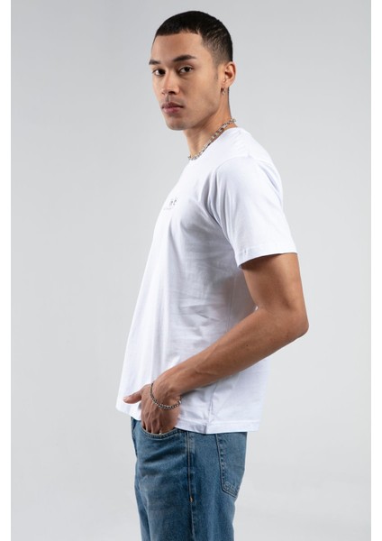 Beyaz Bisiklet Yaka Kısa Kollu Baskılı %100 Pamuklu T-Shirt| EE10008848-8848 modelleri