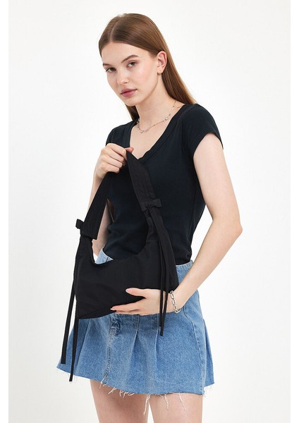 Coquette Fiyonk Detaylı Mini Bag