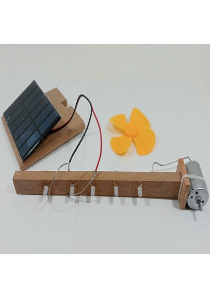 Güneş Rüzgar Enerjisiyle Elektrik Üretme Yenilenebilir Enerji Deney Seti Yarı Montajlı fiyatları