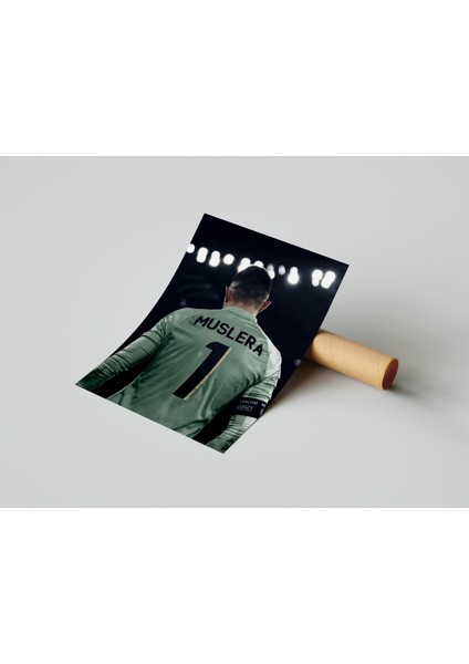 Muslera İkonik Poster 30 x 42 Çerçevesiz fiyatları