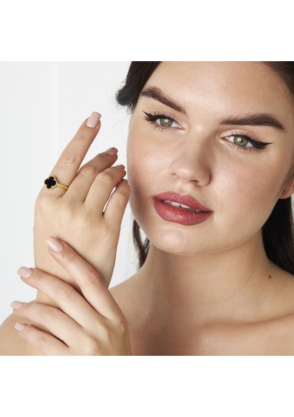 Siyah Taşlı Yonca Yüzük indirimleri