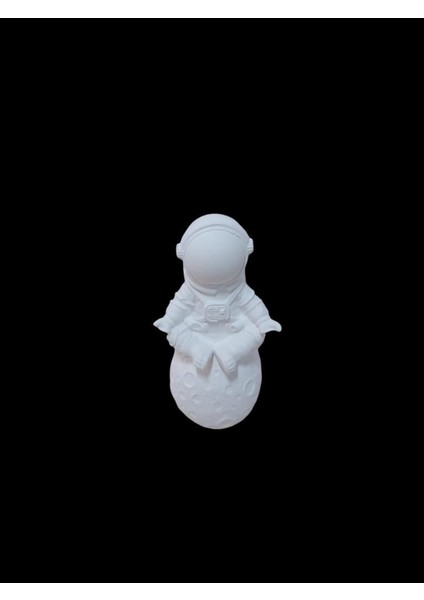 Aya Oturan Astronot 8X4CM
