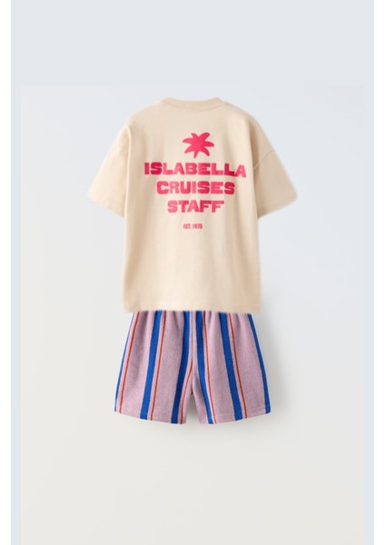 Yeni Sezon Erkek Çocuk Slogan Baskılı Pamuklu Bisiklet Yaka T-Shirt ve Penye Şortlu Alt-Üst Takım modelleri