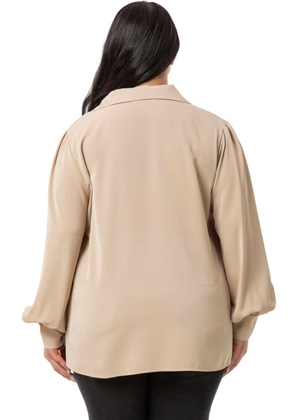 Büyük Beden Gömlek Yaka Manşetli Yanı Yırtmaçlı Bej Rengi Bluz modelleri