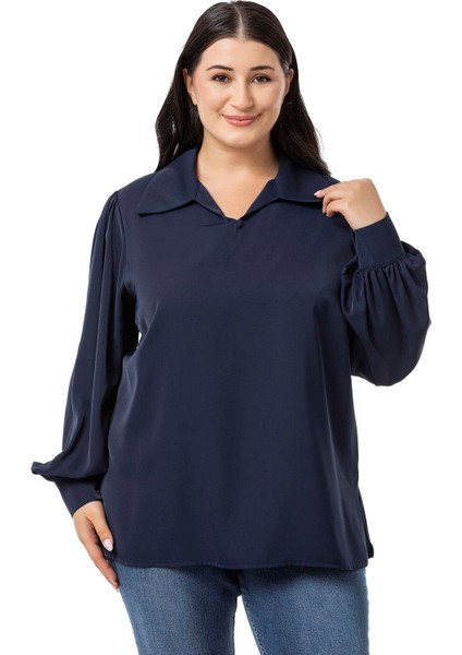 Büyük Beden Gömlek Yaka Manşetli Yanı Yırtmaçlı Lacivert Bluz