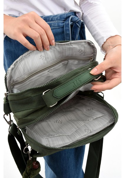 Çapraz Askılı Ultra Hafif Çok Cepli Kadın Omuz Çantası Yeşil (Model: 571-6P)