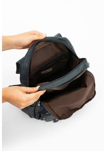 Yıkanmış Deri Sırt Çantası Mavi (Model: 571-11-11E) fırsatları