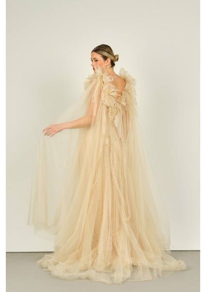 Kadın Kolu Tül ve Otrişli Fiyonk Süslemeli Uzun Abiye Elbise 4118 Şampanya fırsatları