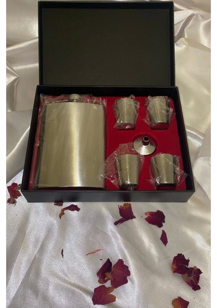 Matara Çelik Paslanmaz Kanyak Viski Takila Matara 4 Shout Bardak Va Huni fiyatları