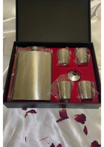 Matara Çelik Paslanmaz Kanyak Viski Takila Matara 4 Shout Bardak Va Huni fırsatları