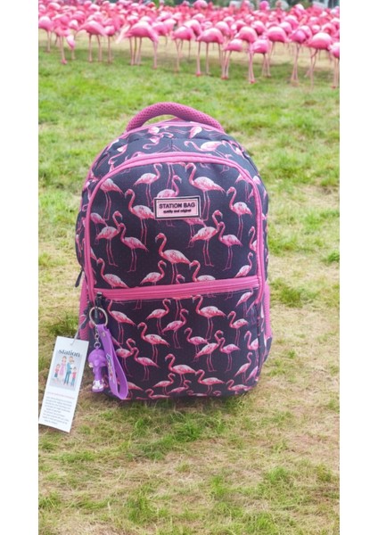 Flamingo Bahçesi Okul Çantası ve Beslenme Çantası fırsatları