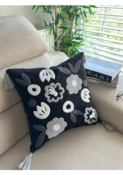 Punch Nakışlı Kırlent Kılıfı