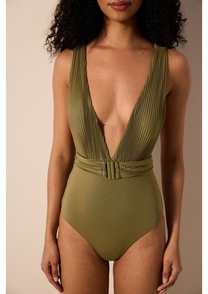 Laila Haki Mayo modelleri