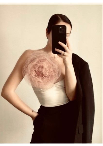 Büyük Tül Kabarık Gül Broş Yaka Aksesuarı Fildişi