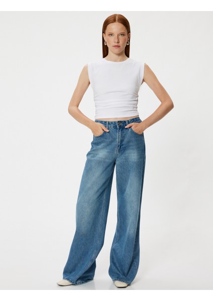 Kolsuz Tişört Drape Detaylı Yuvarlak Yaka Dokulu Slim Fit fiyatları