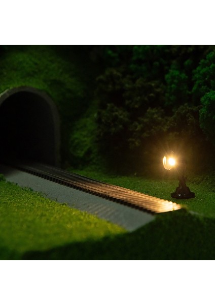 A3 Vintage 1:87 Ölçekli Mimari Düzeni Sokak Minyatür Tren Modeli Spot Işık LED Lamba Direği Diy Mikro Peyzaj Dekorasyon (Yurt Dışından) modelleri