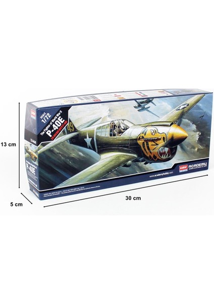 12468 1/72 Ölçek, P-40E Warhawk Savaş Uçağı, Plastik Model Kiti indirimleri