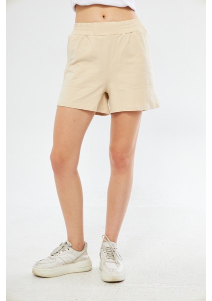 Kadın Krem Yüksek Bel Rahat Kalıp Günlük Mini Şort fırsatları