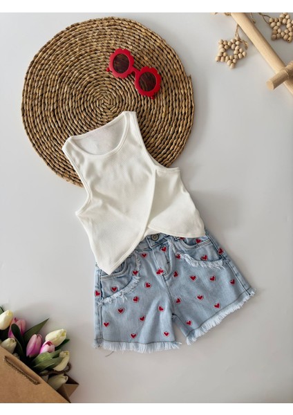 Kalp Işlemeli Çapraz 2 Li Takım - Beyaz fiyatları