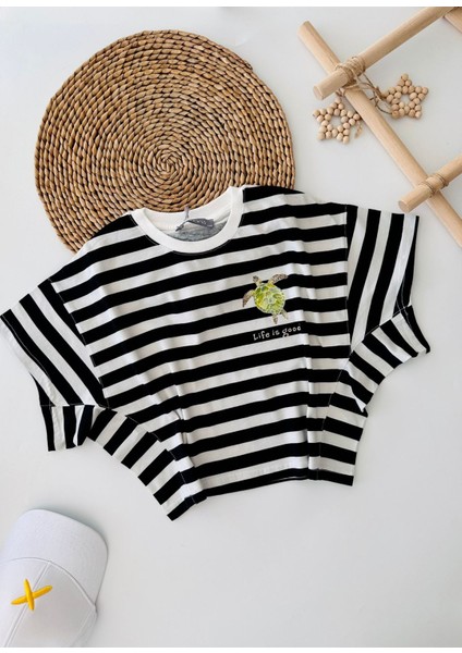 Life Is Good Çizgili Tosba Baskılı Kız Çocuk Crop - Siyah-Beyaz